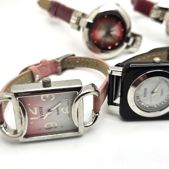 ๐ข3/$19๐ข SUISSE 5 piece Watch Collection Red Black Pink - Picture 2 of 6